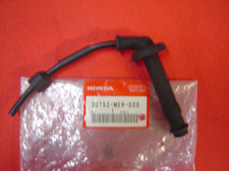 Fil bougie antiparasite cylindre 3 Honda CBF600 04-07