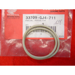 Joint caoutchouc feu arrière Honda SH50 NSR50F – 33709-GJ4-711