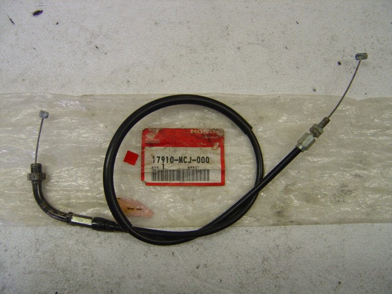 Câble de gaz tirage Honda CBR900 RR 2001 - 17910-MCJ-000