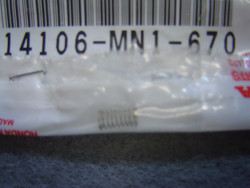 Ressort dans mécanisme de décompresseur de XR250R 96-04 XR400R XR600R 90-2000