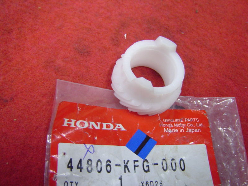 Pignon Entraîneur Compteur Honda 44806-KFG-000 20 dents