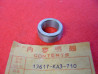 Entretoise sortie vilo gauche Honda CR125RD 83 - 13617KA3710