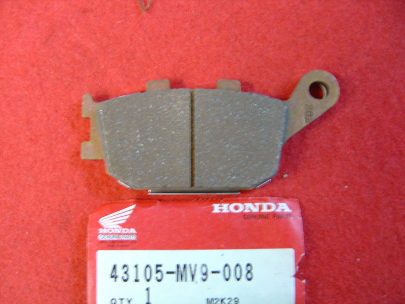 Plaquette frein arrière Honda 43105MV9008 – Pièce moto