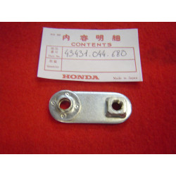 Patte fixation AR moteur Honda P50 – Réf. 43431044680