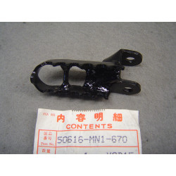 Repose-pied avant droit Honda XR600 88-90 - Réf. 50616-MN1-670
