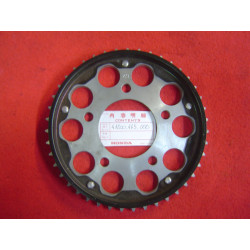 Couronne transmission AR 43 dents Honda CB1100 VF1000 - Réf. 41200-445-000