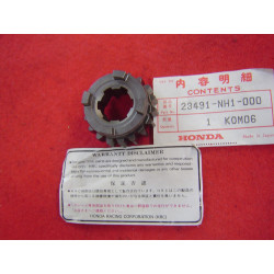Pignon 18 dents de 5ème de modèle HRC (cylindrée non définie)