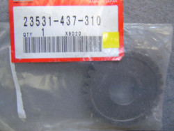Pignon fou de kick 28 dents TL125 D/J XL125 S 1979-1987 HONDA 23531-437-310