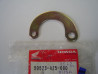 Demi-lune béquille centrale Honda CB750 CBR600 CBR1000 - 50523425000
