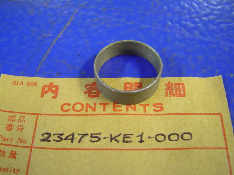 Bague pignon boîte 22mm Honda – Réf. 23475KE1000