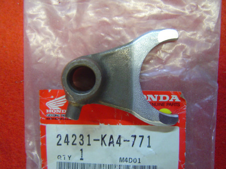 Fourchette boîte vitesse centrale Honda CR250 CRF450 - 24231KA4771