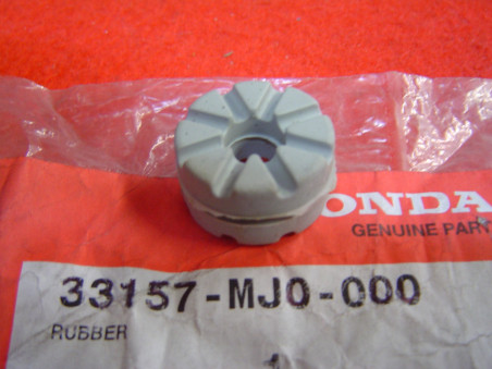 Silentbloc caoutchouc feu AR Honda 33157-MJ0-000