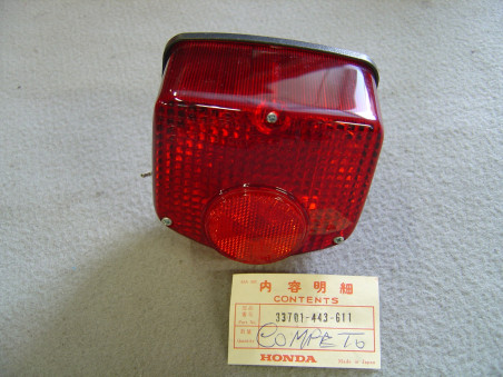 Feu AR complet Honda CB250-400N 78-84 réf. 33701-443-611