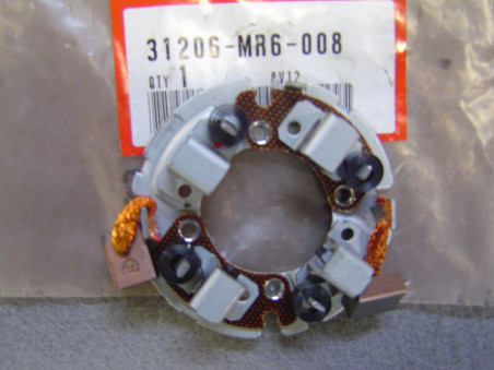 Plateau Porte-Balai Démarreur Honda 31206-MR6-008