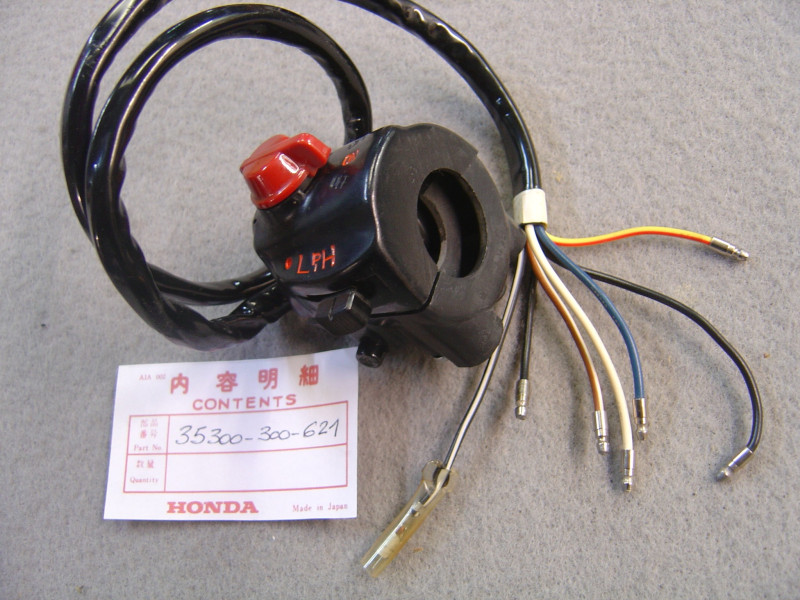 Commodo droit Honda CB500 Four CB750 K1 réf. 35300-300-621
