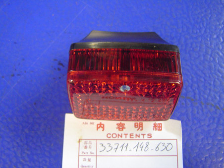 Feu Arrière Honda PA50 – Réf. 33711148630