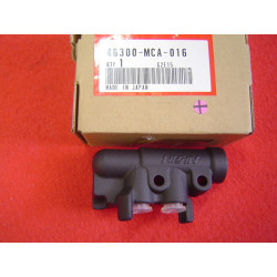 Répartiteur Hydraulique Honda GL1800 2007-2013 | 46300MCA016