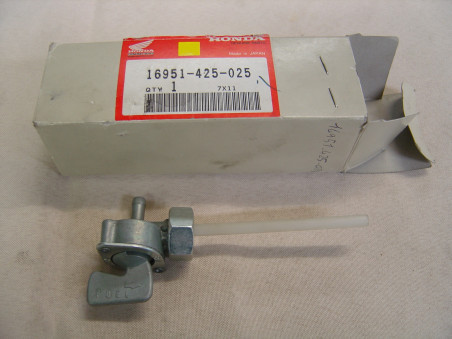 Robinet essence Honda 750KZ 650Z RC03 - Réf. 16951425025