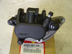 Etrier de frein gauche de CBF500 2004-2007