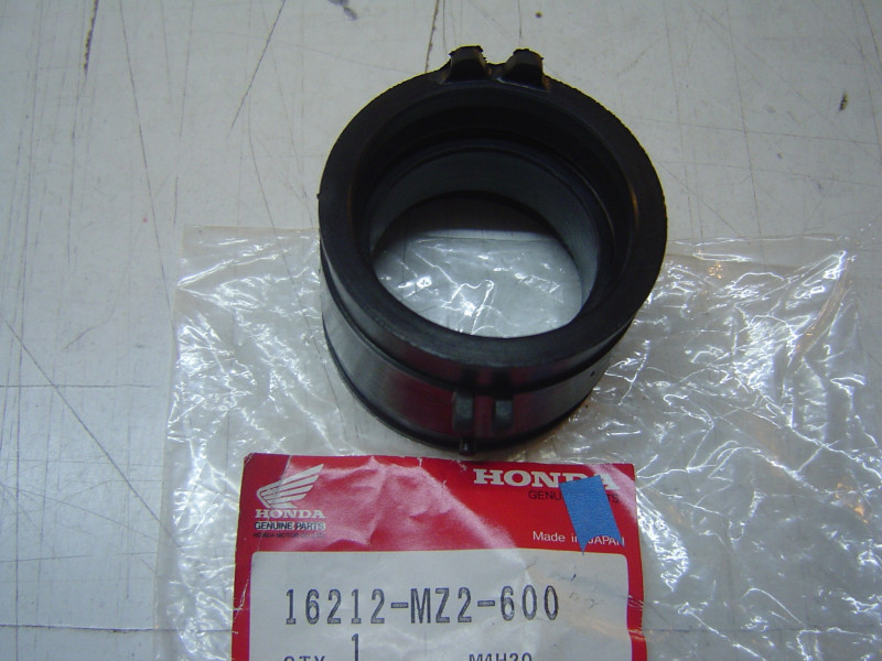 pipe admission centrale de CBR1000F 93-99
