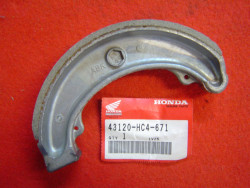 Mâchoire de frein Honda TRX250-300 – Réf. 43120-HC4-671