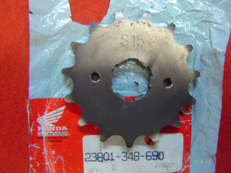 Pignon sortie boîte 15 dents Honda CB450 CB500T XL350 - 23801348690