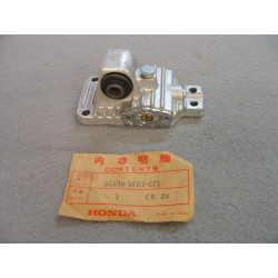 Boîtier piston gauche antiplongée fourche Honda CB750SC CX650ED
