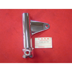 Patte de phare chromée droite Honda GL1000 K3 - Réf. 51602431670