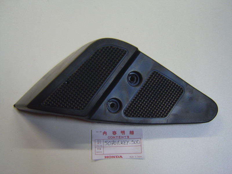 Caoutchouc Repose-Pied AR Droit Honda FES125 FES250 | 50701-KEY-900