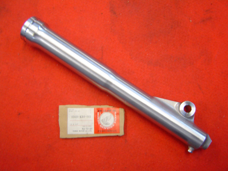 Fourreau de fourche droit Honda XL125RC XL200RD 51420-KB9-003