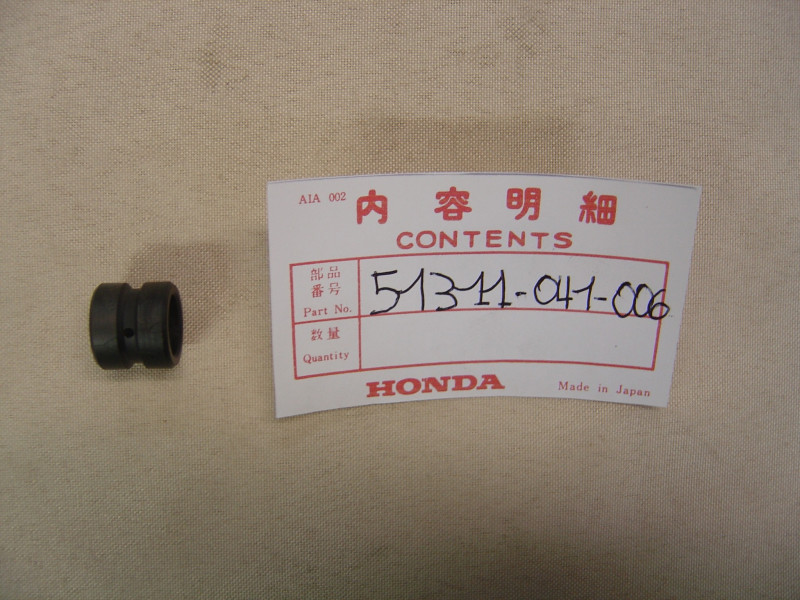 Bague pivot biellette de fourche Honda C70K1 C65 - Réf. 51311041000