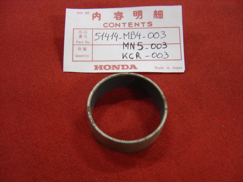 Bague Glissement Fourche Honda 41mm – Réf. 51414MB4003
