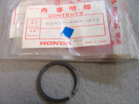 Bague piston fourche avant Honda CR250RF 1985 – Réf. 51437KA4831
