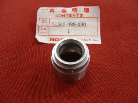 Douille alu cache poussière de Dax st70 valeur honda 13.29€