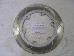 Disque de frein AR de VF1000F FE VF1100S 84 pièce neuve mais avec défauts de