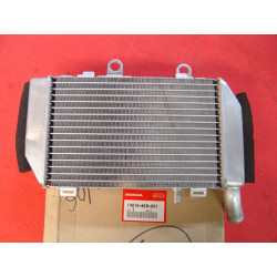 Radiateur gauche Honda VFR800 2002-2008 - Occasion Réf. 19010-MCW-D01
