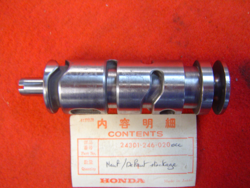 Cylindre de sélection Honda CB125K2 K3 K5 – Réf. 24301246020OCC