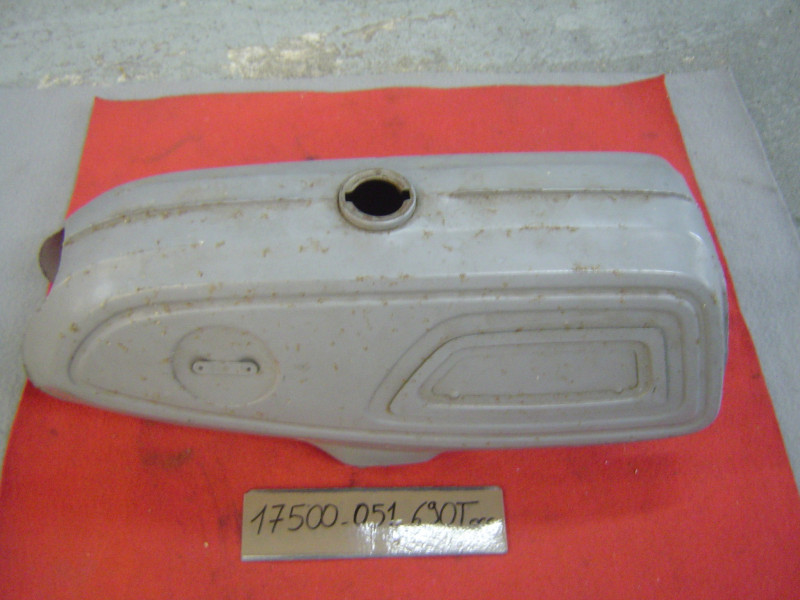 Réservoir Honda TT50 1968 d'occasion – Réf. 17500051690T