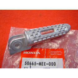 Repose-pied avant gauche Honda CBR600RR 03/06 - 50665-MEE-000