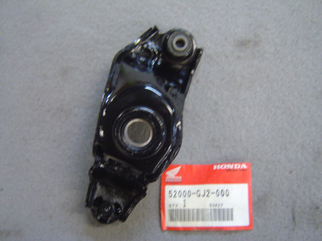 Support Montage Roue Arrière Honda SH50 Scoopy – Réf. 52000GJ2000