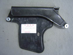carter de chaine neuf avec defaut de stockage de XL125S 79-87 ref de remplacem