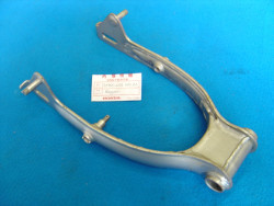 Bras oscillant Honda DAX ST70K 89 - Réf. 52100098020ZL