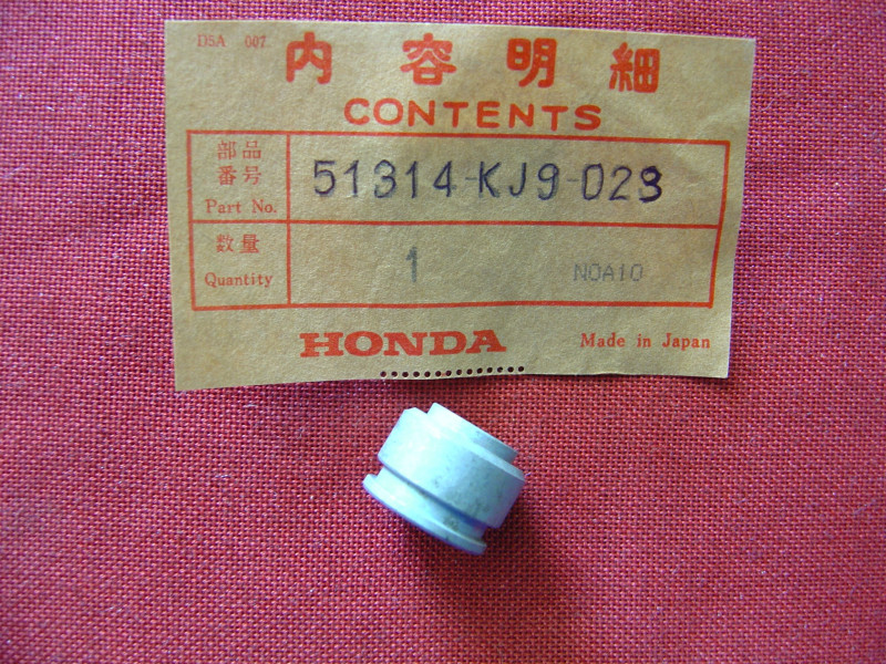 Bague de fourche Honda CH125 - Réf. 51314KJ9023
