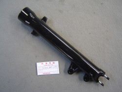 Fourreau de fourche droit de VF500FE/F2E idem 51421MF2003