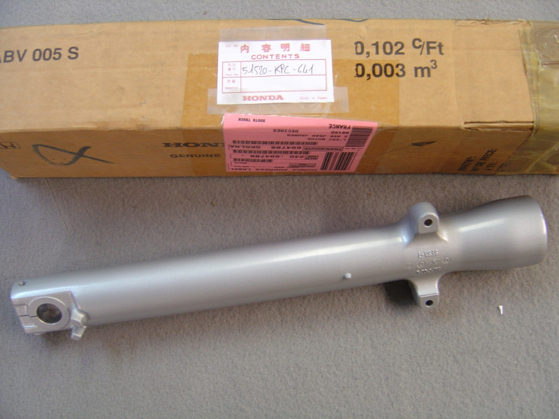 Fourreau fourche gauche Honda XL125V - Réf. 51520KPC641