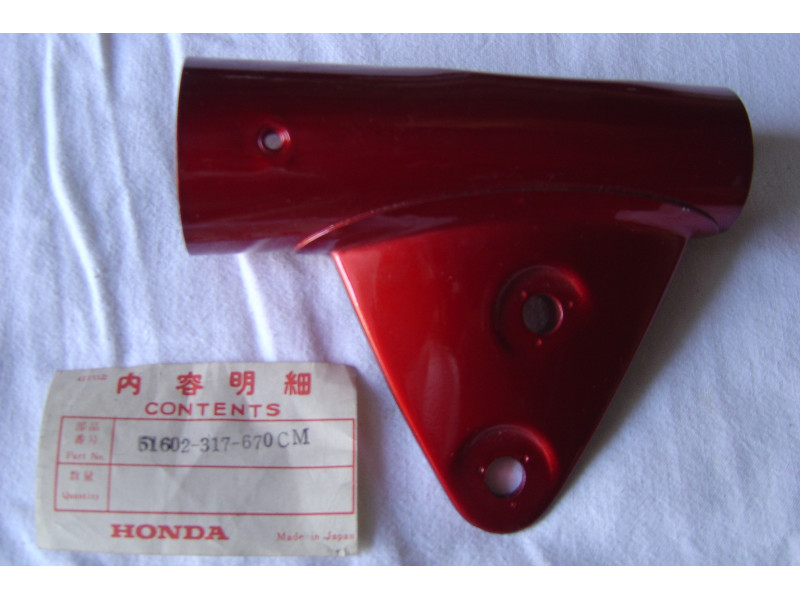 Patte de phare droite Honda CB250-350K2 Candy Ruby Red – Occasion