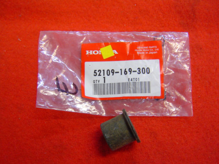 Bague bras oscillant Honda CR80R 80-81 – Réf. 52109169300