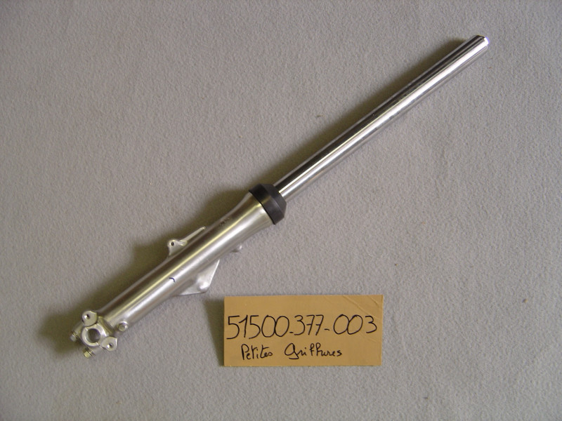Bras de fourche gauche Honda 400 Four 250-360G réf. 51500377003