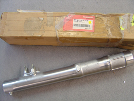 Fourreau de fourche droit Honda XR600 RF/RG/RH 85-87 | 51420MK2003