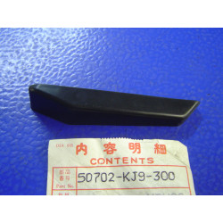Cache Repose-Pied AR Gauche Honda CH125 Spacy 84-86 – 50702KJ9300